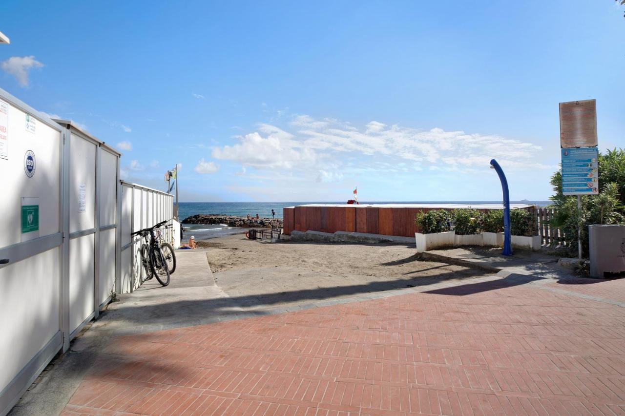 Casa Di Ali Apartment Империа Екстериор снимка